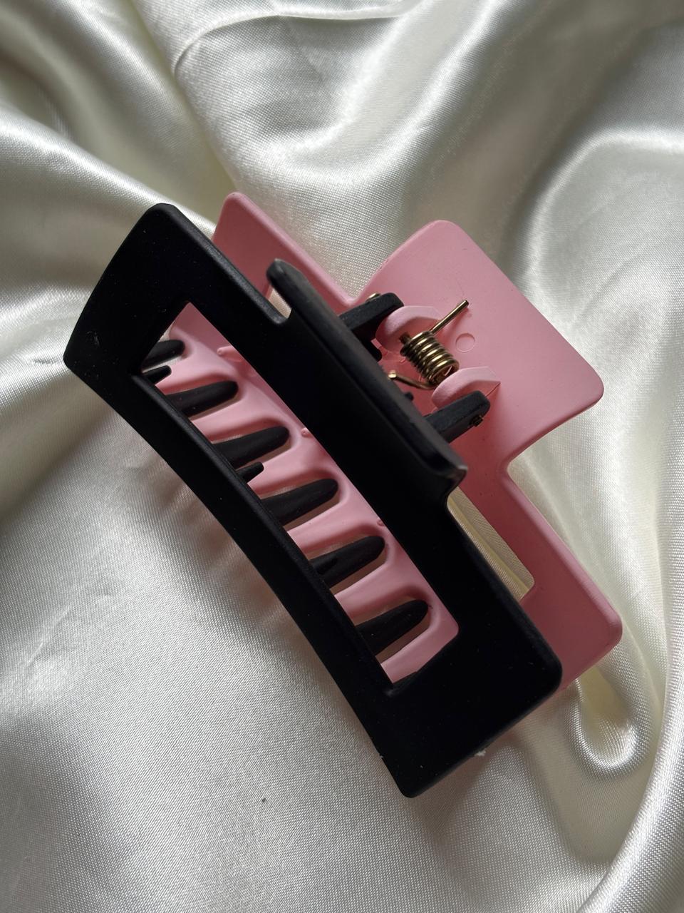 Pinteresty Two Tone Claws Hair Clutch