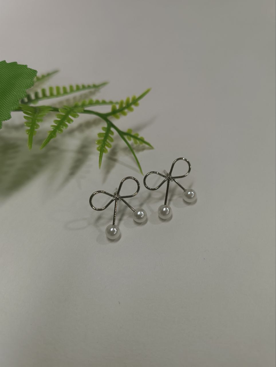 Elegant Bow Pearl Earrings