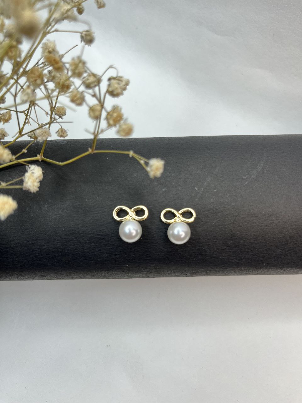 Infinity Pearl Stud Earrings