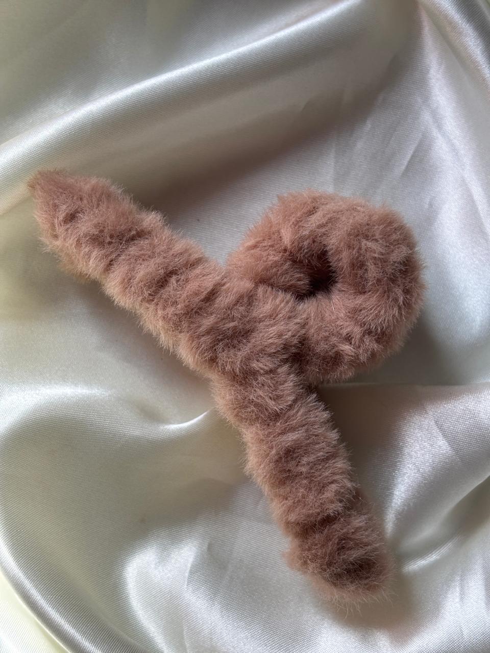 Fur Claw Hair Clutch