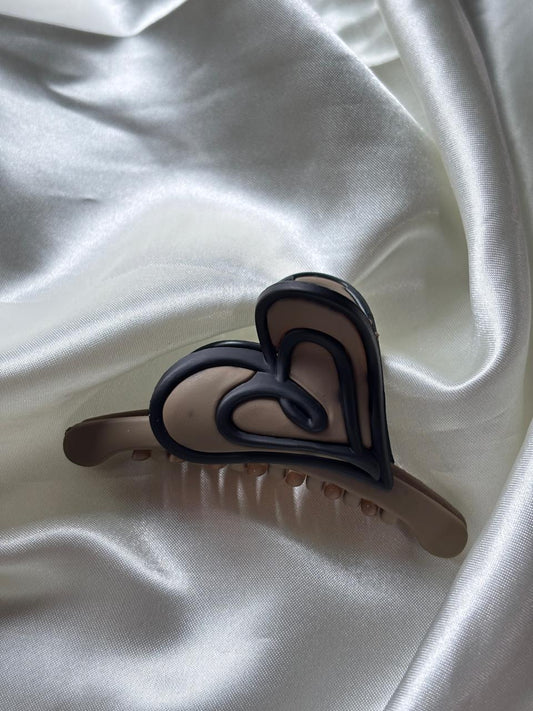 Pinteresty Heart Shaped Hair Clutch
