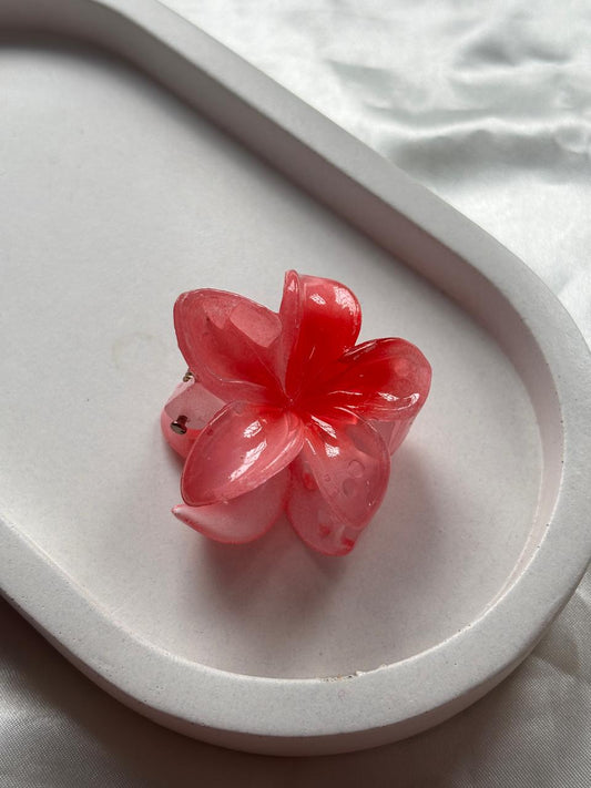 Mini Flower Claws Clutch