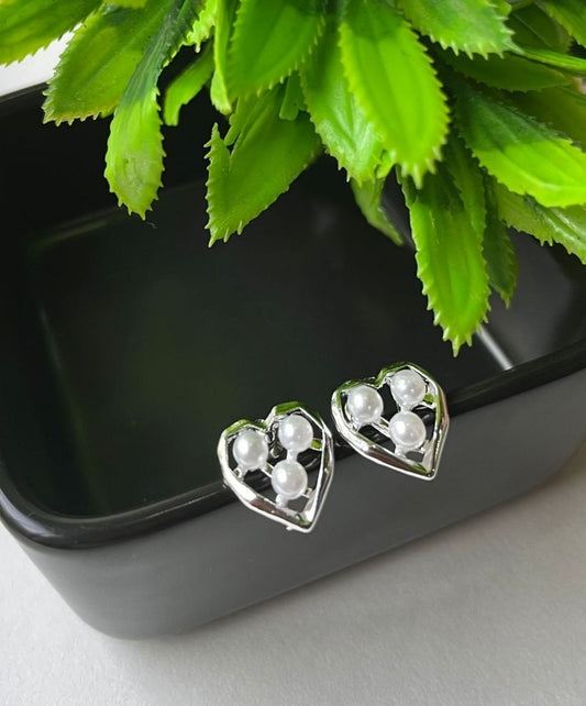 Delicate Heart Stud Earrings
